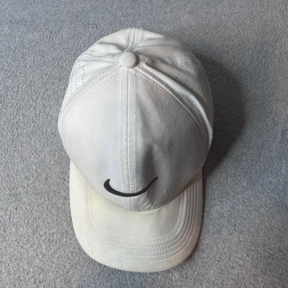 Nike Hat Mens M/L White‎ Classic99 Dri-FIT Cowboys Golf Club BV1073-101